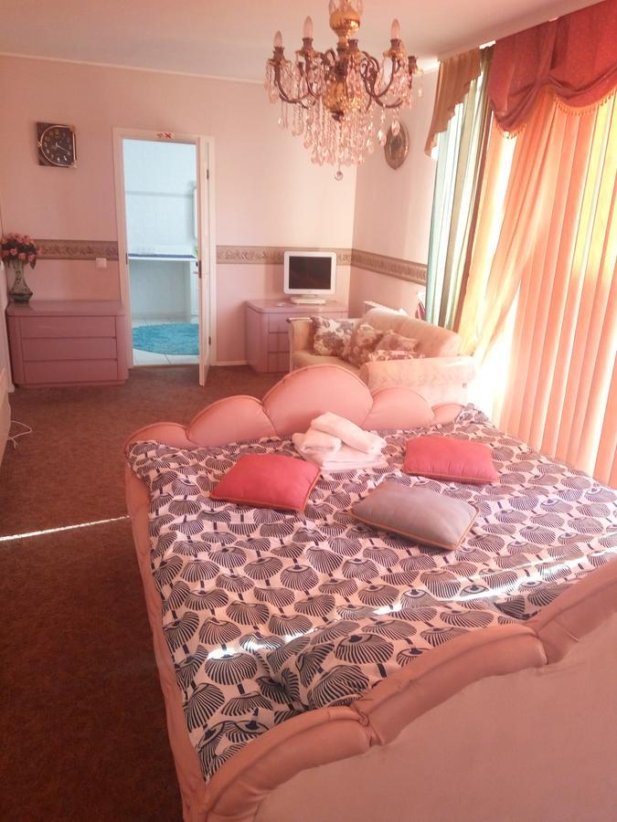 777 Bed & Breakfast *